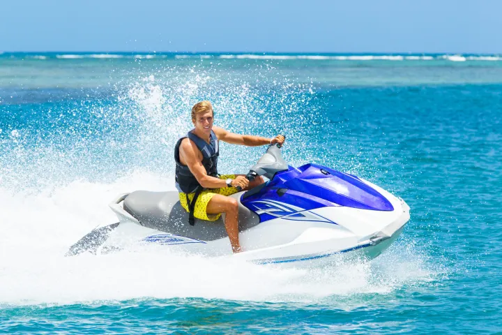 Things To Do Happy's Crab Island Watersports